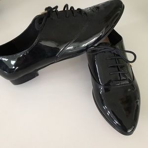 Kate Spade lace-up black patent shoes